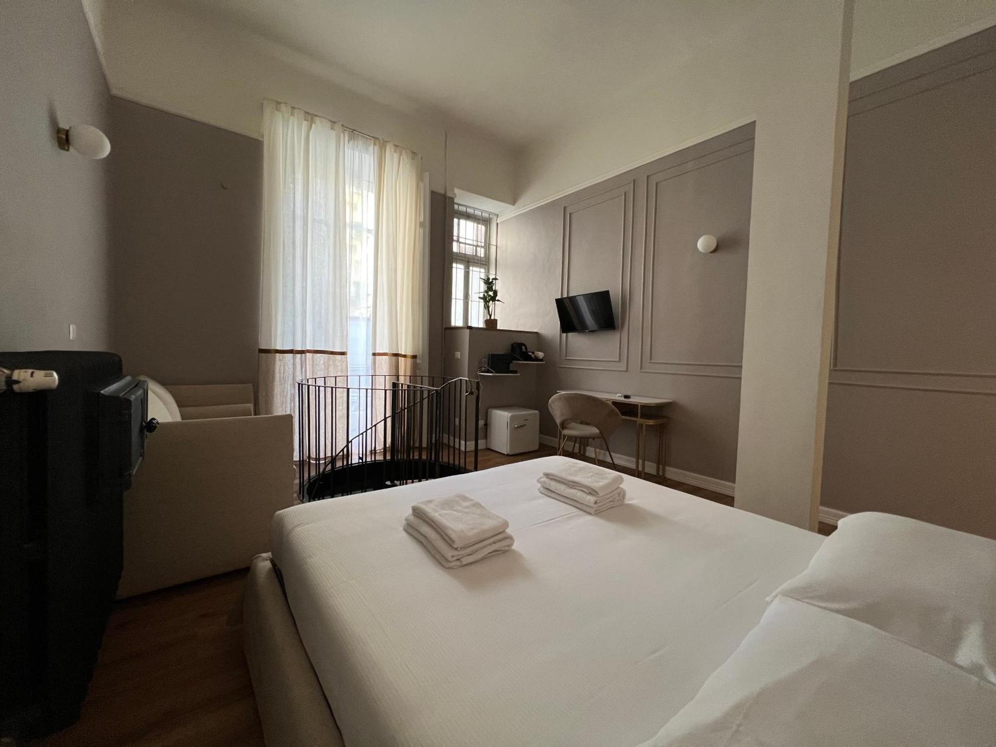 Turin Central Cavour Екстериор снимка