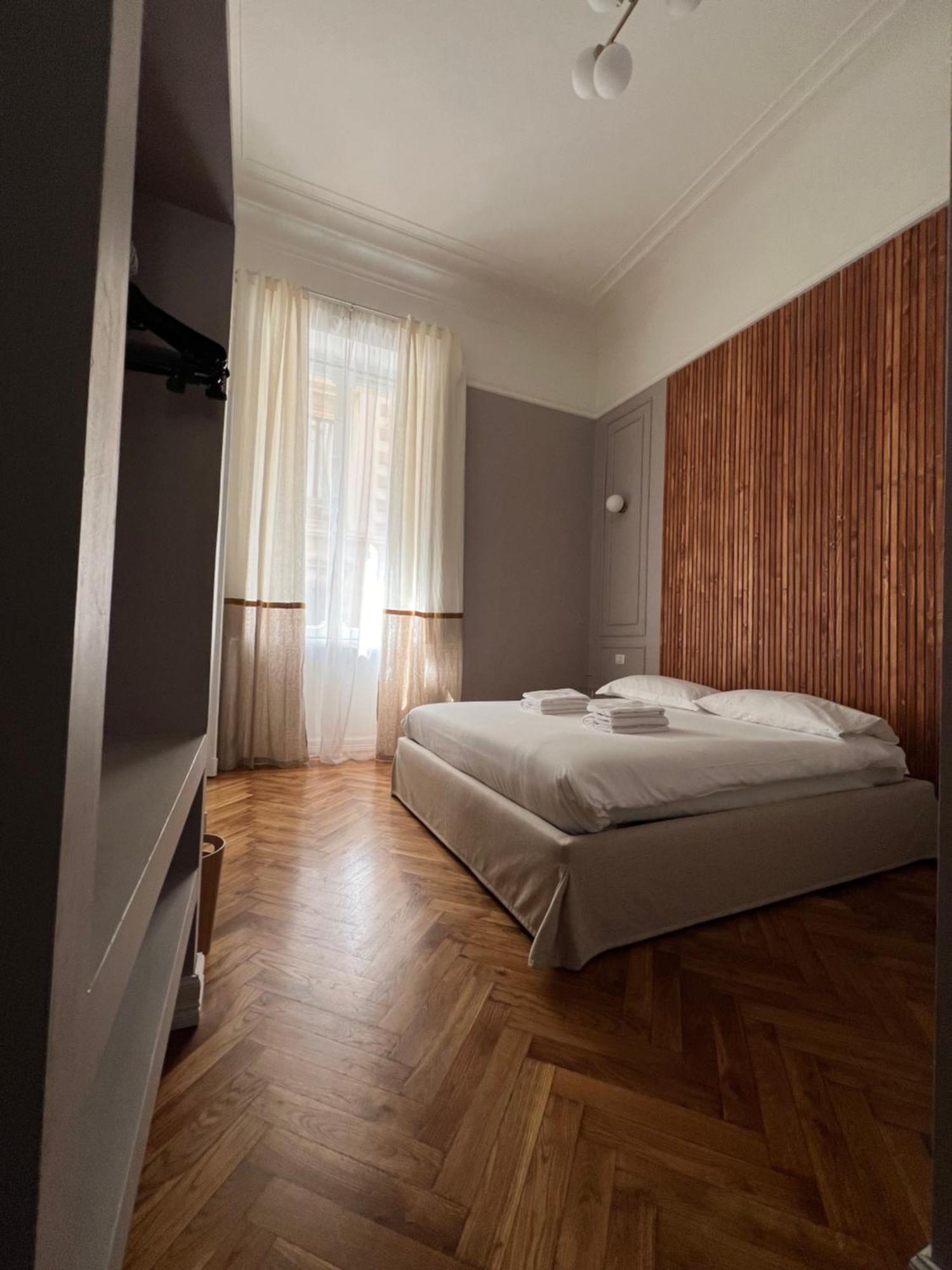 Turin Central Cavour Екстериор снимка